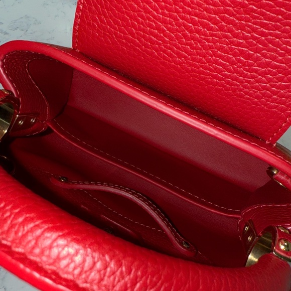Louis Vuitton Mini Capucines Scarlet Red - Picture 13 of 16
